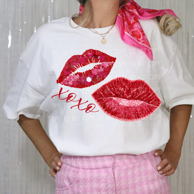 XOXO- Lips Valentine's Day- Faux Sequins- DTF Transfer (SBB)