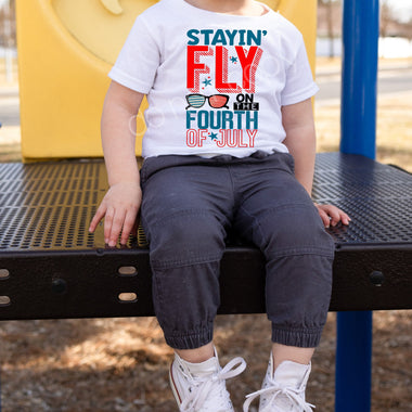 Toddler Staying Fly on 4th of July Screen Print Transfer W52